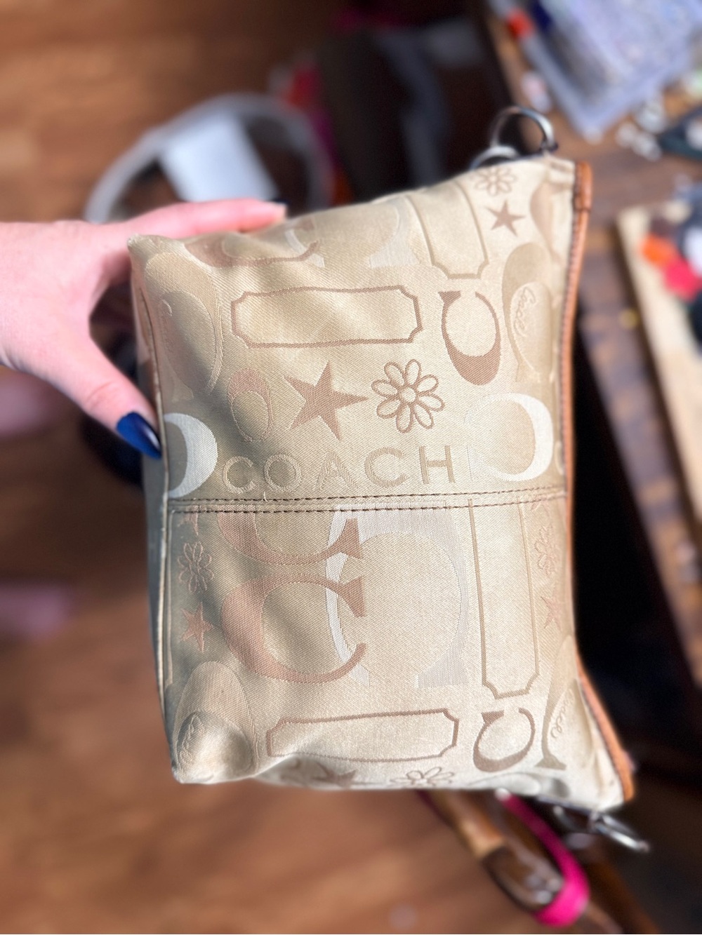 Coach Sara Shoulder Bag - Picture 3 of 16